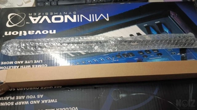 Novation Mininova