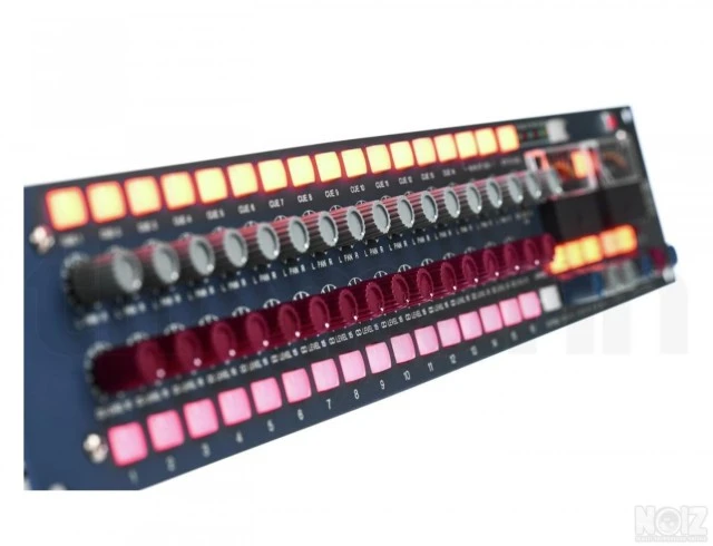 Summing Neve 8816 (Made in England)