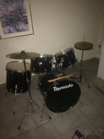 Mapex tornado Drums
