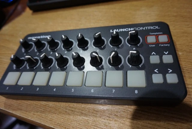 Novation Launch Control 