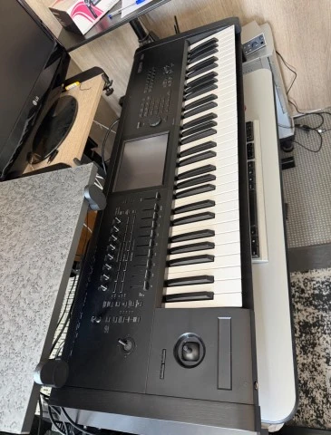 Korg Kronos 3
