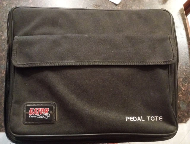 Gator Pedal Tote