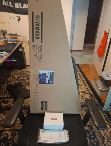 Yamaha Pacifica 112V  upgraded