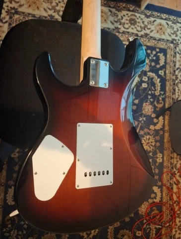 Yamaha Pacifica 112V  upgraded