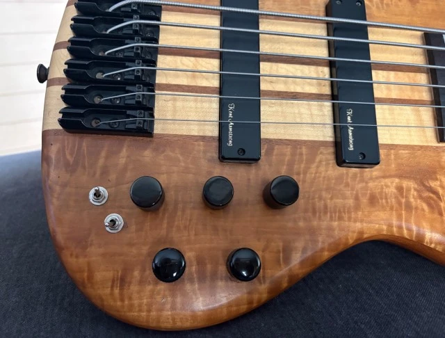 Woodo B-6 Tiger Maple