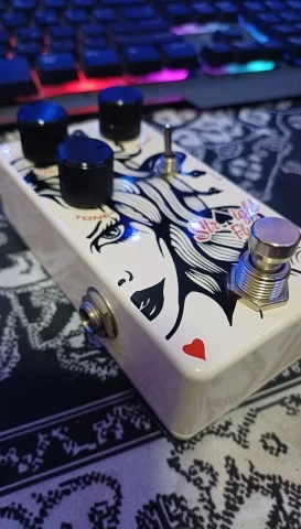 VS AUDIO Straight Flush