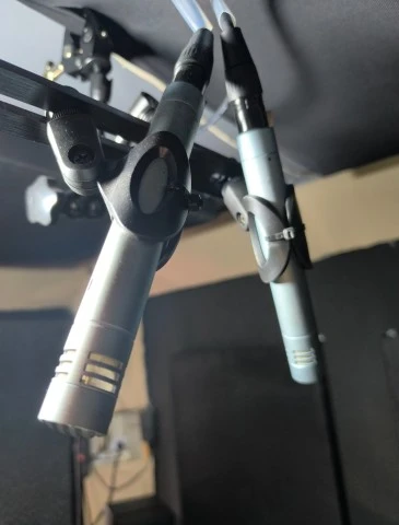 Akg perception 170