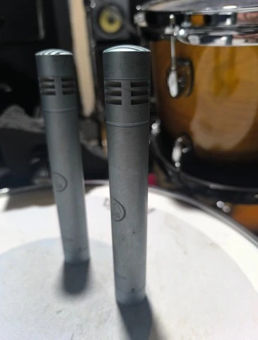 AKG Perception 170