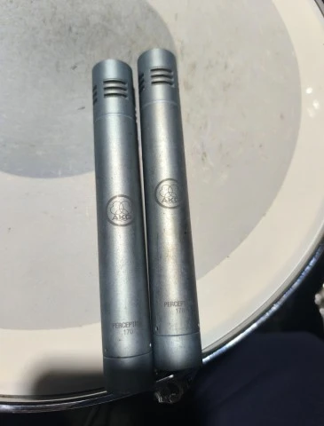 AKG Perception 170
