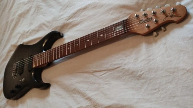 Sterling Petrucci 157 trans black 