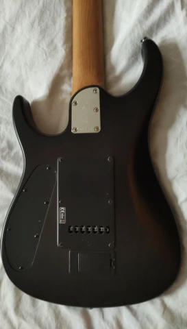Sterling Petrucci 157 trans black 