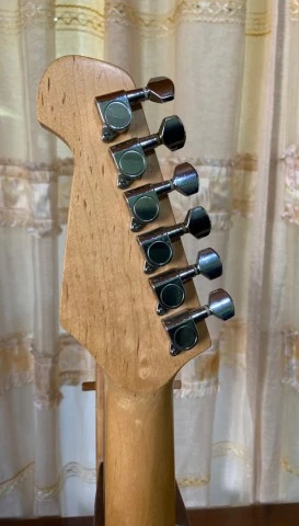Behringer GM-108G EL TORO Electric Guitar