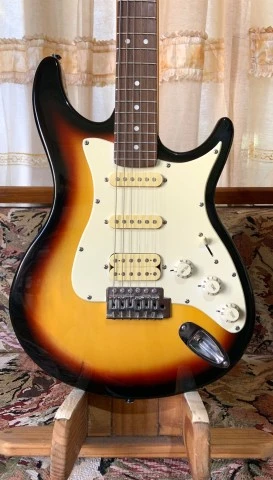 Behringer GM-108G EL TORO Electric Guitar