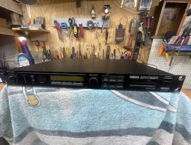 Yamaha SPX990