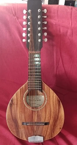 Bandurria Piccolo (12 χορδο Μαντολίνο)