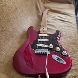 Fender Stratocaster MIM 