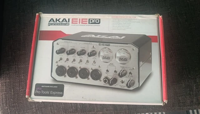 Akai EIE PRO