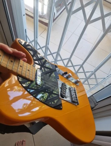 Squier Tele Affinity