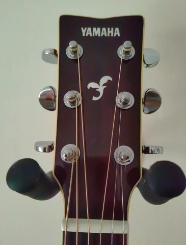 Ηλεκτρακουστική κιθάρα Yamaha FSX830 C