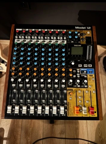 Tascam model 12