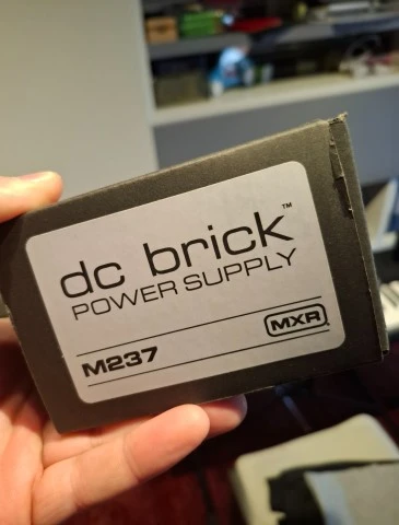 MXR DC-BRICK M237 power supply