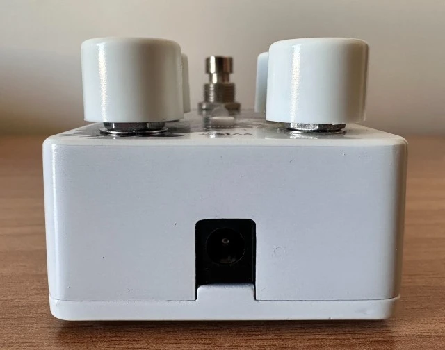Electro-Harmonix Mod 11 Modulator – Στο κουτί του