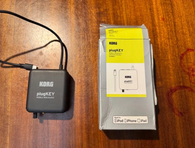 Korg plugKEY portable MIDI + audio inter