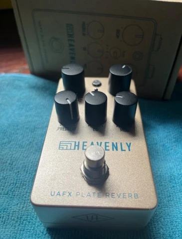 Universal Audio UAFX Heavenly Plate Reverb