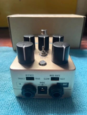 Universal Audio UAFX Heavenly Plate Reverb
