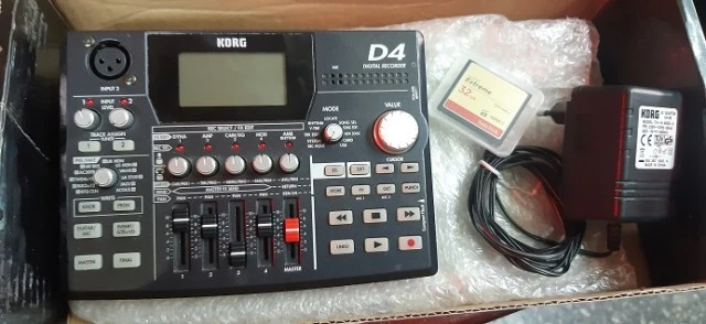 Korg D4