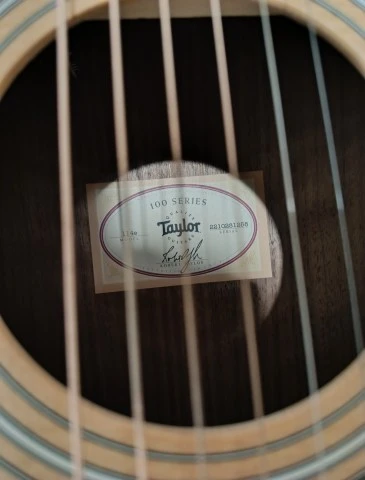 κιθάρα Taylor 114e μαζί με θήκη