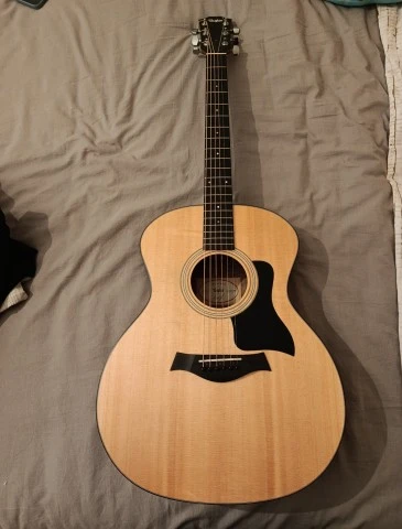 κιθάρα Taylor 114e μαζί με θήκη