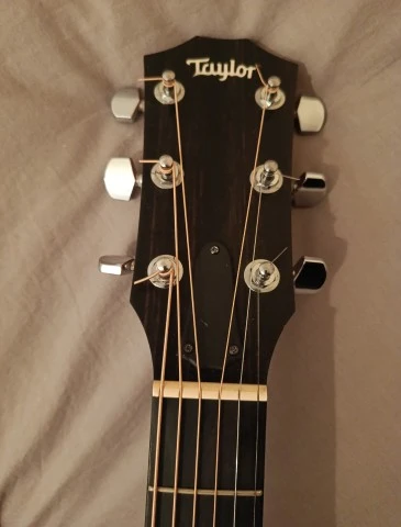 κιθάρα Taylor 114e μαζί με θήκη