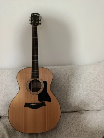 κιθάρα Taylor 114e μαζί με θήκη