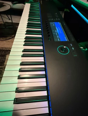 Native Instruments Komplete Kontrol S88 MK3