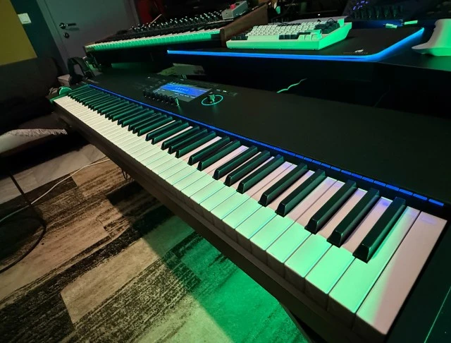 Native Instruments Komplete Kontrol S88 MK3