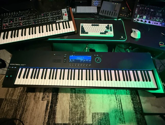 Native Instruments Komplete Kontrol S88 MK3