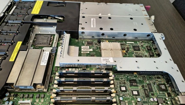 Server HPE ProLiant DL360 G5