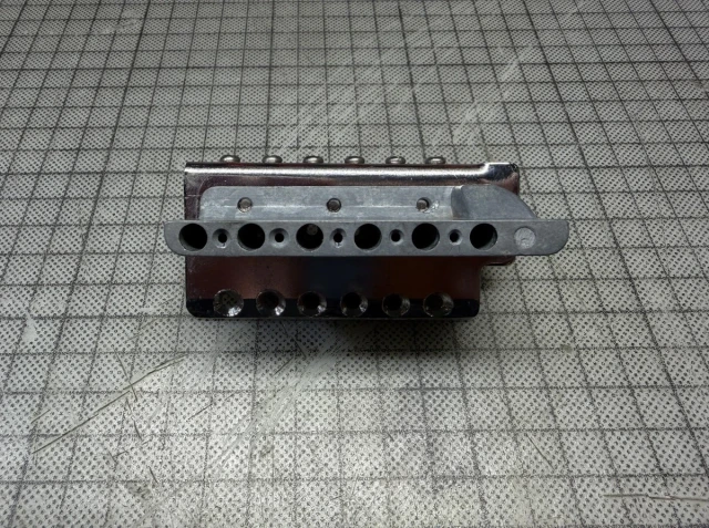 Squier Tremolo