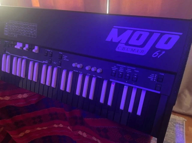 Crumar Mojo 61 LIMITED EDITION BLACK