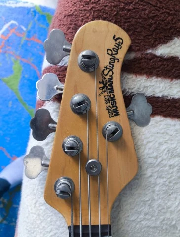 Music Man StingRay 5