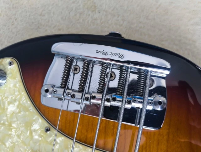 Music Man StingRay 5