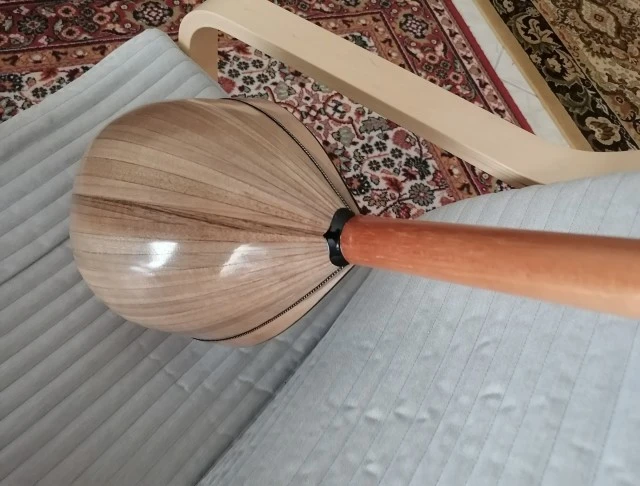 Τρίχορδο Προπολεμικής Αισθητικής