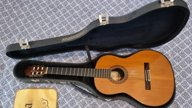 Κιθάρα Alhambra Luthier India, Concert g