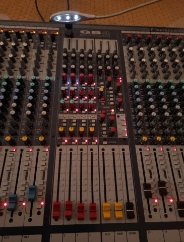 Κονσόλα Soundcraft GB4-32 με Flight Case