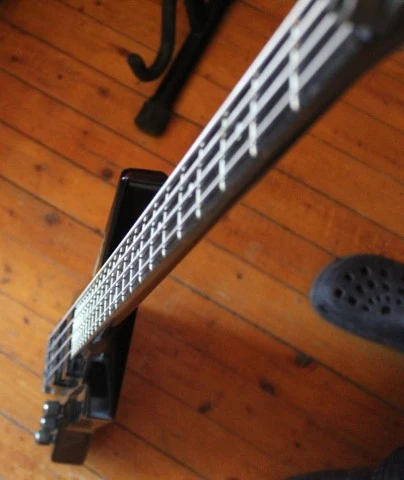 Yamaha BX 1 neck thru headless bass