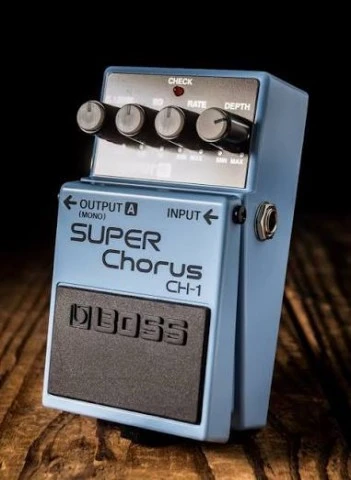 Boss CH 1 super chorus 