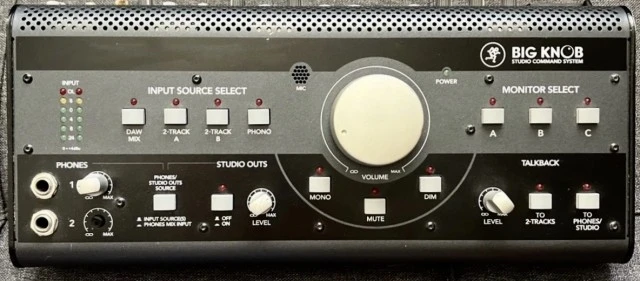 Mackie Big Knob v1