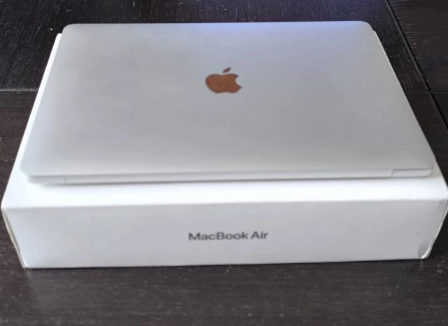 MacBook Air M1