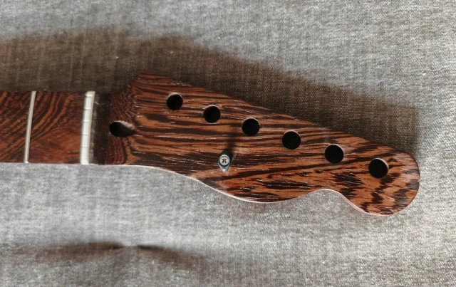 Wenge tele neck (one-piece)